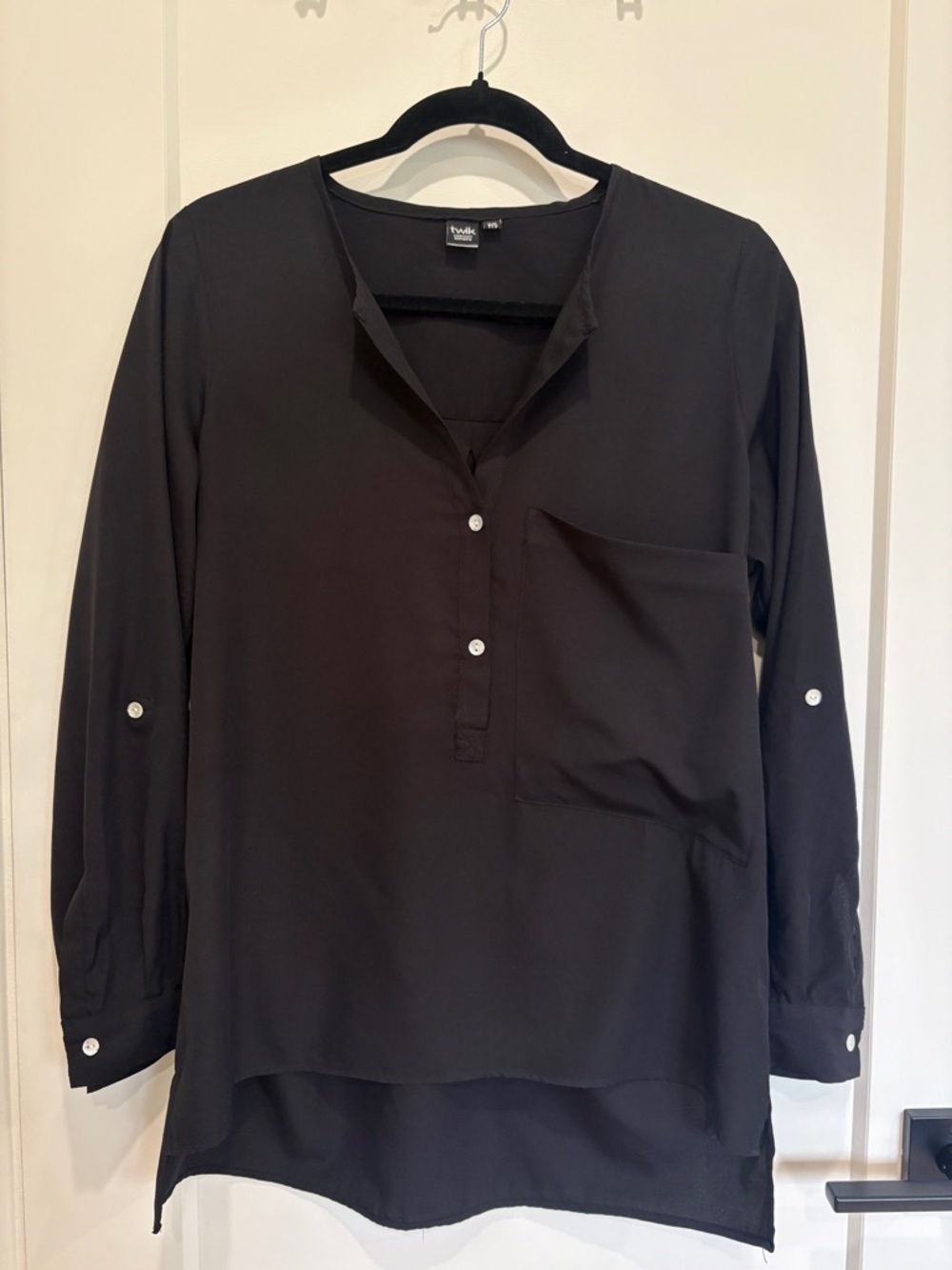 twik Black Long-Sleeve Tunic